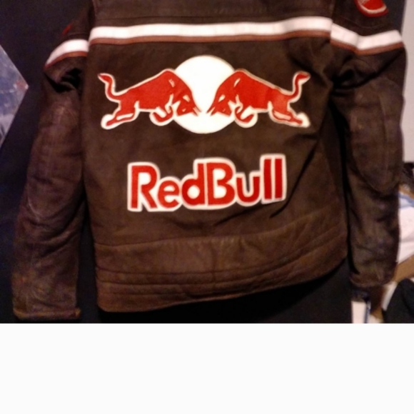 Redbull racing jacket - Picture 2 of 3